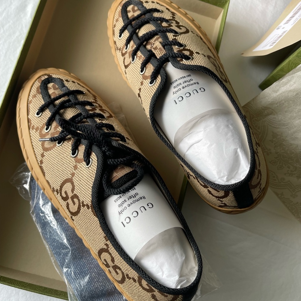Gucci sneakers brand new